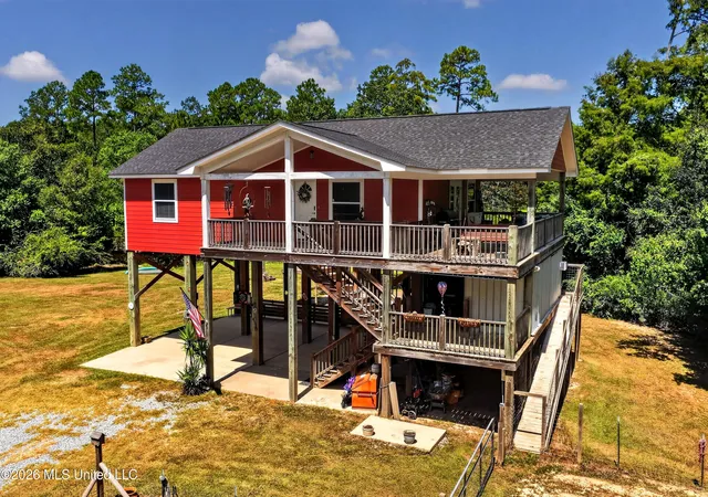 Photo 3 of Single family home for sale at 7303 Magnolia Dr, Pass Christian, MS 39571 | MLS# 4159297 | Listing updated on 2026-09-20
