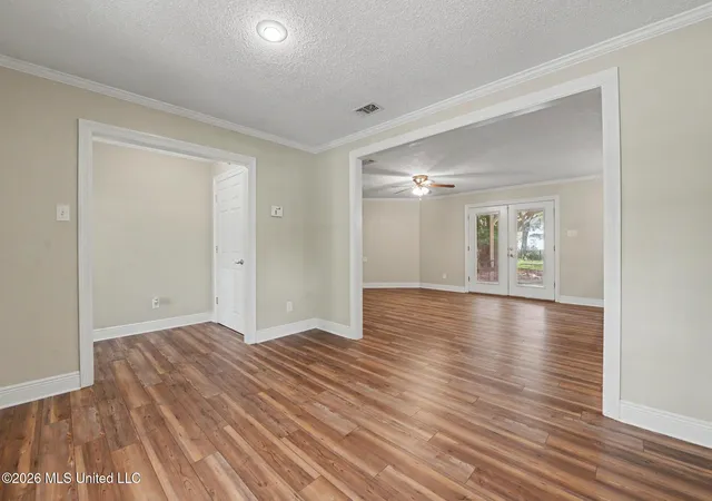 Photo 4 of Sale Pending at 9121 Prairiebrook Rd, Moss Point, MS 39562 | MLS# 4159319 | Listing updated on 2026-09-11