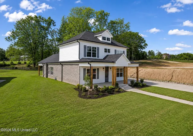 Photo 3 of Single family home for sale at 5574 Shiloh Ln, Southaven, MS 38672 | MLS# 4159298 | Listing updated on 2026-08-29