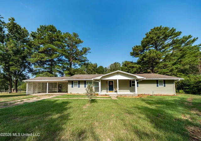 Photo 1 of Sale Pending at 3579 Dry Grv Rd, Crystal Springs, MS 39059 | MLS# 4159419 | Listing updated on 2026-09-18