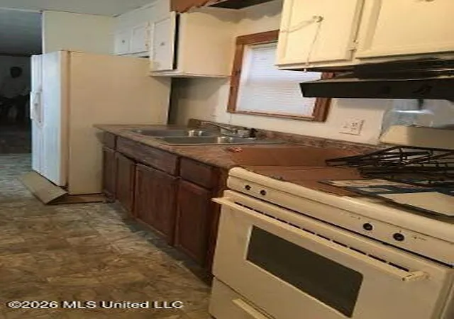 Photo 4 of Manufactured home for sale at 3535 US 80, Pearl, MS 39208 | MLS# 4159313 | Listing updated on 2026-09-24