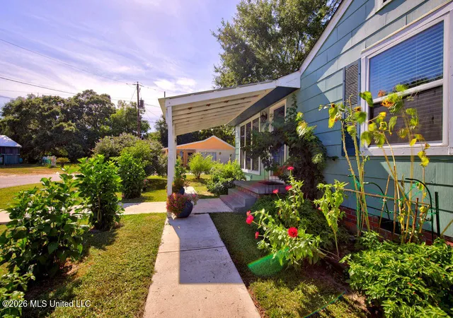 Photo 4 of Sale Pending at 1644 Pringle Cir, Biloxi, MS 39531 | MLS# 4159329 | Listing updated on 2026-08-20