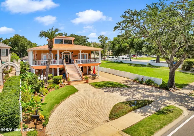 Photo 2 of Single family home for sale at 1456 Beach Blvd, Biloxi, MS 39530 | MLS# 4159328 | Listing updated on 2026-08-15