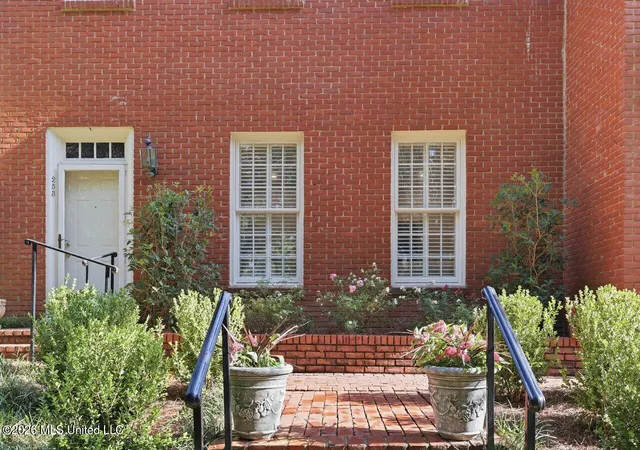 Photo 2 of Condo for sale at 253 Eastbrooke Ii St, Jackson, MS 39216 | MLS# 4159541 | Listing updated on 2026-09-09