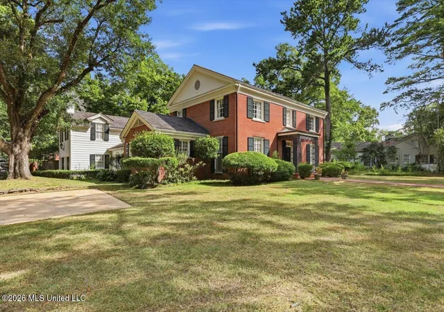 Photo 3 of Sale Pending at 3851 Old Canton Rd, Jackson, MS 39216 | MLS# 4159330 | Listing updated on 2026-08-22