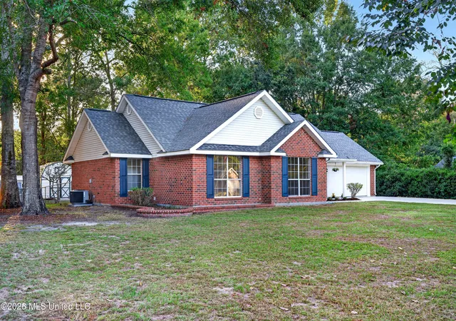 Photo 3 of Single family home for sale at 23 Ridge Crst Dr, Picayune, MS 39466 | MLS# 4159338 | Listing updated on 2026-09-21