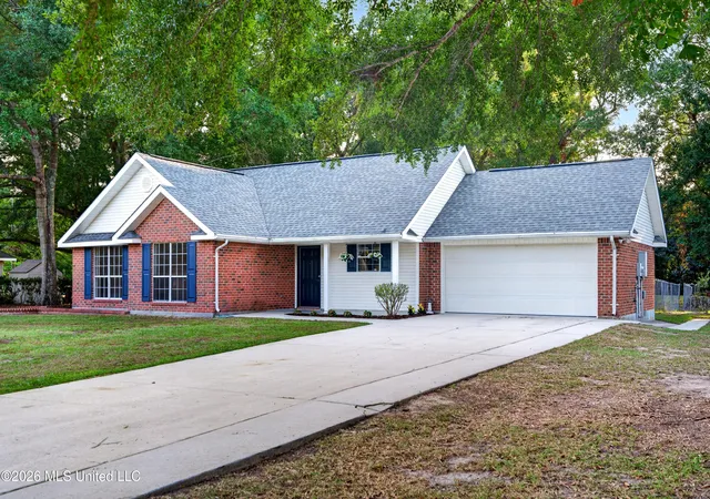 Photo 4 of Single family home for sale at 23 Ridge Crst Dr, Picayune, MS 39466 | MLS# 4159338 | Listing updated on 2026-09-21