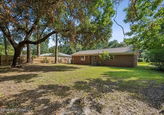 Photo 2 of Sale Pending at 5601 Wellington Dr, Gautier, MS 39553 | MLS# 4159337 | Listing updated on 2026-08-24