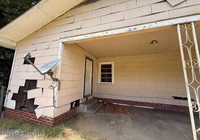 Photo 4 of Single family home for sale at 363 Bobby Rush Blvd, Jackson, MS 39209 | MLS# 4159341 | Listing updated on 2026-08-16