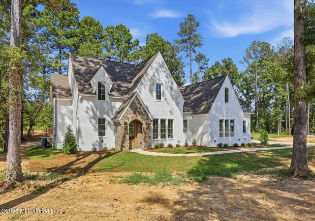 Photo 4 of Single family home for sale at 1223 Patriotic Cir, Brandon, MS 39047 | MLS# 4159356 | Listing updated on 2026-10-02