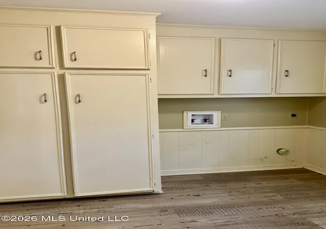 Photo 3 of Single family home for sale at 104 Arrowhead Dr, Natchez, MS 39120 | MLS# 4159374 | Listing updated on 2026-08-17