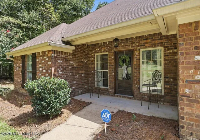 Photo 3 of Sale Pending at 407 Pine Ridge Rd, Florence, MS 39073 | MLS# 4159385 | Listing updated on 2026-08-23