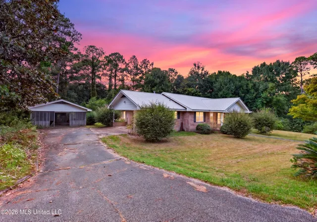 4th image of 140 Holleman St, Wiggins, MS 39577 | MLS# 4159921