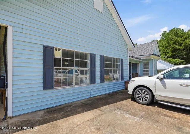 Photo 2 of Sale Pending at 3635 N Liberty St, Canton, MS 39046 | MLS# 4159510 | Listing updated on 2026-08-23