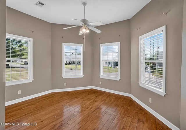 Photo 3 of Single family home for sale at 1108 Live Oak Ave, Pascagoula, MS 39567 | MLS# 4159417 | Listing updated on 2026-10-01