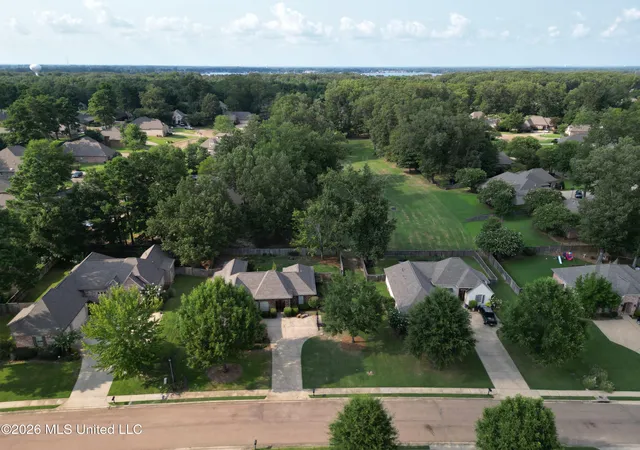 Photo 3 of Single family home for sale at 124 Hemlock Ln, Madison, MS 39110 | MLS# 4159993 | Listing updated on 2026-10-22