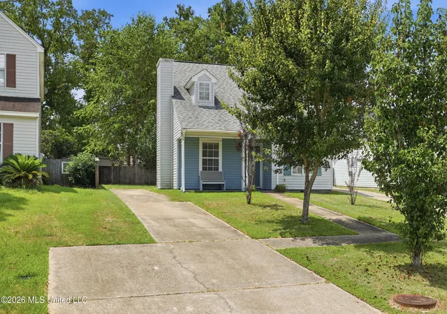 Photo 3 of Single family home for sale at 13425 Windridge Dr, Gulfport, MS 39503 | MLS# 4159509 | Listing updated on 2026-09-09