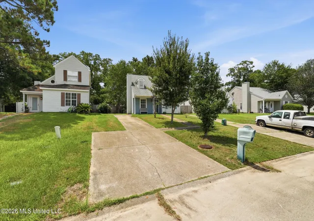 Photo 3 of Single family home for sale at 13425 Windridge Dr, Gulfport, MS 39503 | MLS# 4159509 | Listing updated on 2026-09-09