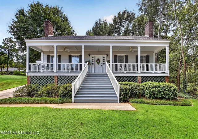 Photo 3 of Single family home for sale at 8814 Kailua Pl, Diamondhead, MS 39525 | MLS# 4160017 | Listing updated on 2026-09-01