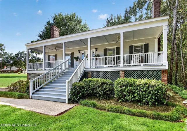 Photo 4 of Single family home for sale at 8814 Kailua Pl, Diamondhead, MS 39525 | MLS# 4160017 | Listing updated on 2026-09-01
