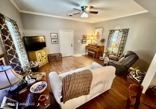 Photo 3 of Single family home for sale at 300 Scott St, Rosedale, MS 38769 | MLS# 4160946 | Listing updated on 2026-09-02