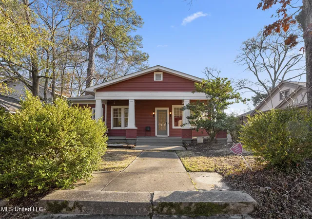 Photo 1 of Single family home for sale at 801 Arlington St, Jackson, MS 39202 | MLS# 4159452 | Listing updated on 2026-09-08
