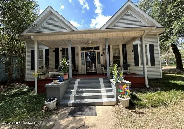 Photo 3 of Single family home for sale at 200 Magnolia St, Magnolia, MS 39652 | MLS# 4159475 | Listing updated on 2026-08-17