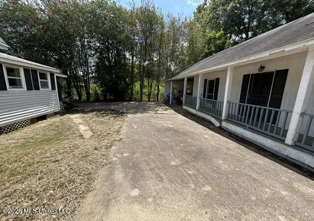 Photo 4 of Single family home for sale at 200 Magnolia St, Magnolia, MS 39652 | MLS# 4159475 | Listing updated on 2026-08-17