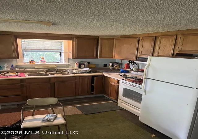 Photo 4 of Sale Pending at 15546 Broadus Rd, Saucier, MS 39574 | MLS# 4159444 | Listing updated on 2026-09-08