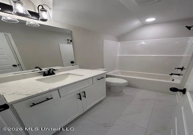 Photo 11 of Single family home for sale at 6070 E River Birch Rd, Walls, MS 38680 | MLS# 4159693 | Listing updated on 2026-08-19