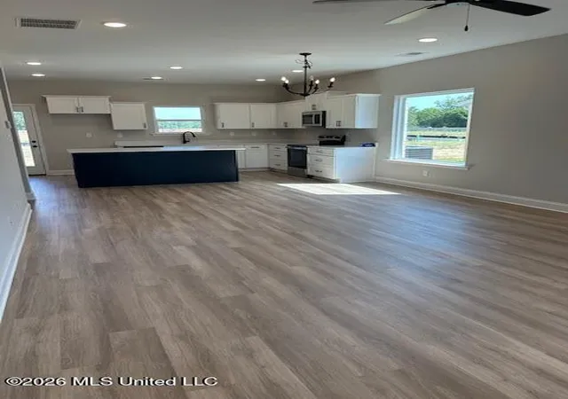 Photo 3 of Single family home for sale at 6070 E River Birch Rd, Walls, MS 38680 | MLS# 4159693 | Listing updated on 2026-08-19