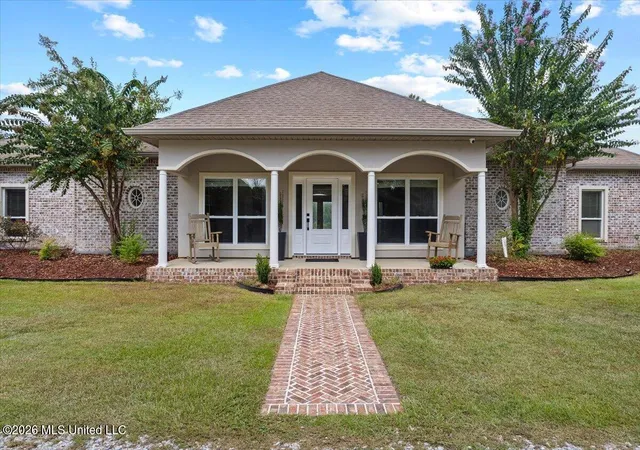 Photo 1 of Single family home for sale at 256 Old Crk, Picayune, MS 39466 | MLS# 4159469 | Listing updated on 2026-09-15