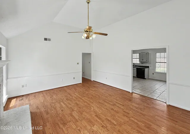 Photo 3 of Single family home for sale at 7163 Kimlee Cvs, Southaven, MS 38671 | MLS# 4159587 | Listing updated on 2026-08-26