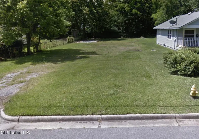 Photo 1 of Land for sale at 1408 Polk Ave, Pascagoula, MS 39567 | MLS# 4159472 | Listing updated on 2026-08-17