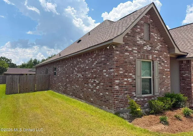 Photo 3 of Sale Pending at 857 Ahoy Dr, Biloxi, MS 39532 | MLS# 4159487 | Listing updated on 2026-08-21