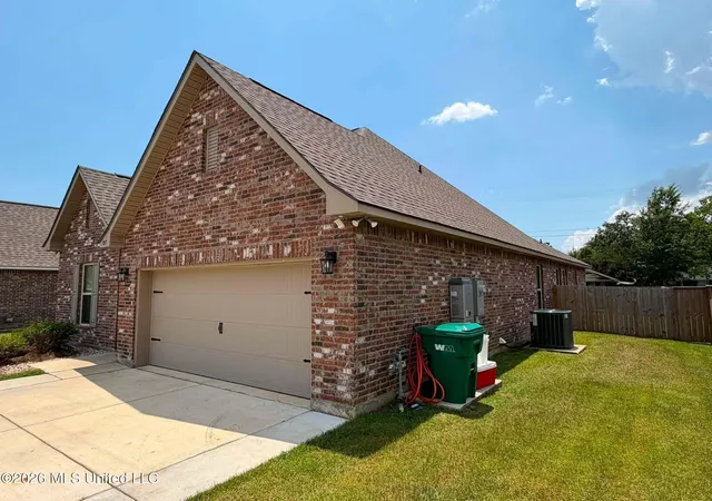 Photo 3 of Sale Pending at 857 Ahoy Dr, Biloxi, MS 39532 | MLS# 4159487 | Listing updated on 2026-08-21