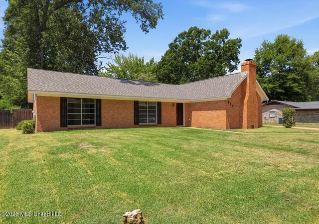 Photo 2 of Sale Pending at 477 Robert Michael Dr, Pearl, MS 39208 | MLS# 4159570 | Listing updated on 2026-09-11