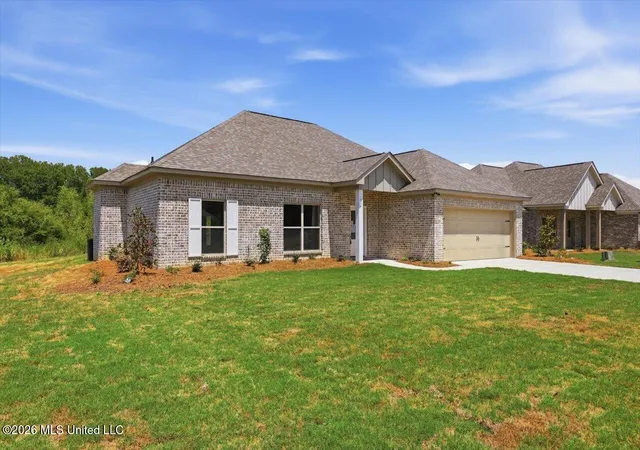 Photo 2 of Single family home for sale at 114 Newport Dr, Canton, MS 39046 | MLS# 4159559 | Listing updated on 2026-09-15
