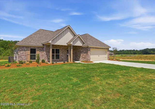 Photo 2 of Single family home for sale at 116 Newport Dr, Canton, MS 39046 | MLS# 4159564 | Listing updated on 2026-09-15