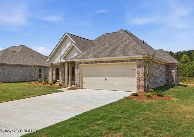 Photo 3 of Single family home for sale at 116 Newport Dr, Canton, MS 39046 | MLS# 4159564 | Listing updated on 2026-10-08