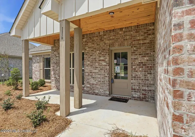 Photo 4 of Single family home for sale at 116 Newport Dr, Canton, MS 39046 | MLS# 4159564 | Listing updated on 2026-10-08