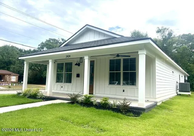 Photo 2 of Single family home for sale at 2424 Pine Ave, Gulfport, MS 39501 | MLS# 4159630 | Listing updated on 2026-09-09