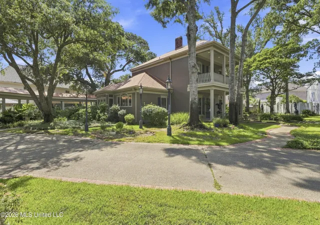 Photo 3 of Single family home for sale at 3 Birch Cvs, Gulfport, MS 39503 | MLS# 4159962 | Listing updated on 2026-08-21