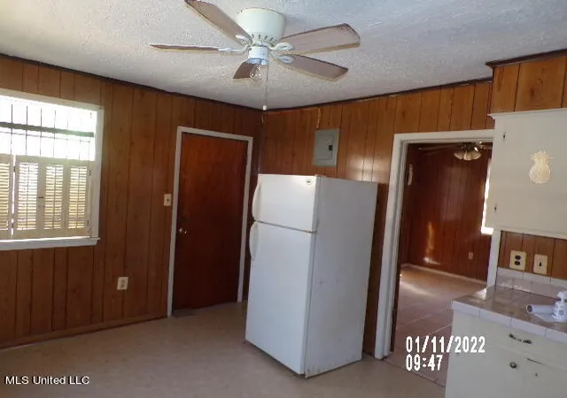 Photo 3 of Single family home for sale at 180 James St, Jackson, MS 39213 | MLS# 4159585 | Listing updated on 2026-09-16