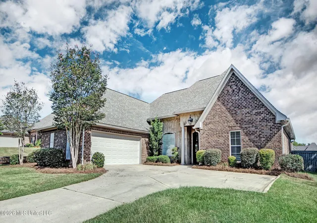 Photo 2 of Single family home for sale at 228 Stoney Ridge Rd, Clinton, MS 39056 | MLS# 4159621 | Listing updated on 2026-08-18