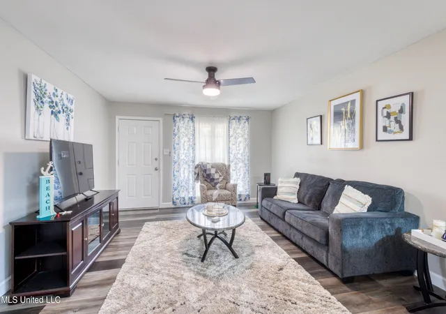 Photo 3 of Sale Pending at 1300 29th Street, Gulfport, MS 39501 | MLS# 4159617 | Listing updated on 2026-08-21