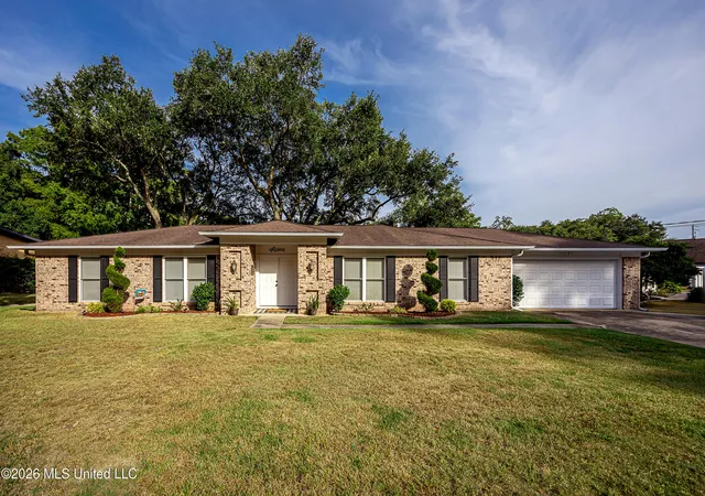 Photo 1 of Single family home for sale at 13017 Hanover Dr, Ocean Springs, MS 39564 | MLS# 4160041 | Listing updated on 2026-09-13