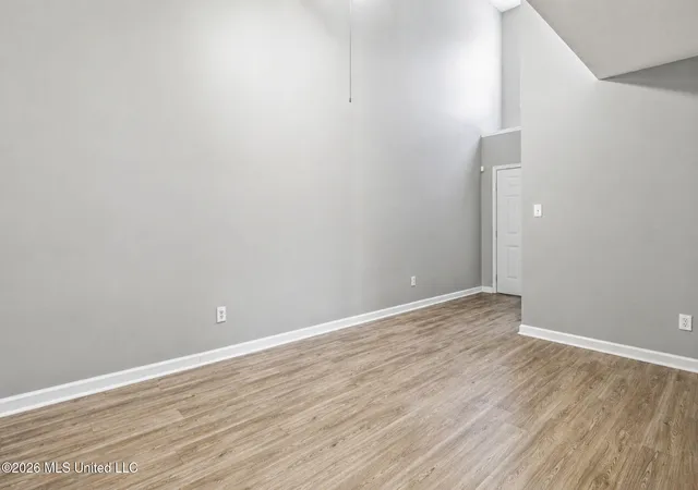 Photo 4 of Townhouse for sale at 7270 Illinois Central Ave, Horn Lake, MS 38637 | MLS# 4159657 | Listing updated on 2026-10-09