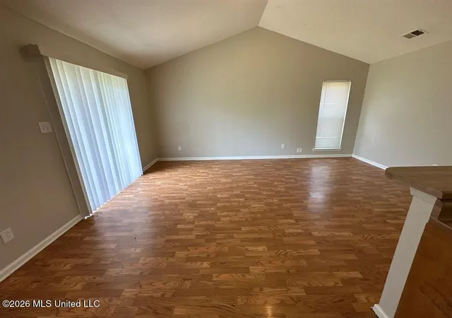 Photo 2 of Single family home for sale at 3580 Corsica Dr, Horn Lake, MS 38637 | MLS# 4159685 | Listing updated on 2026-08-19