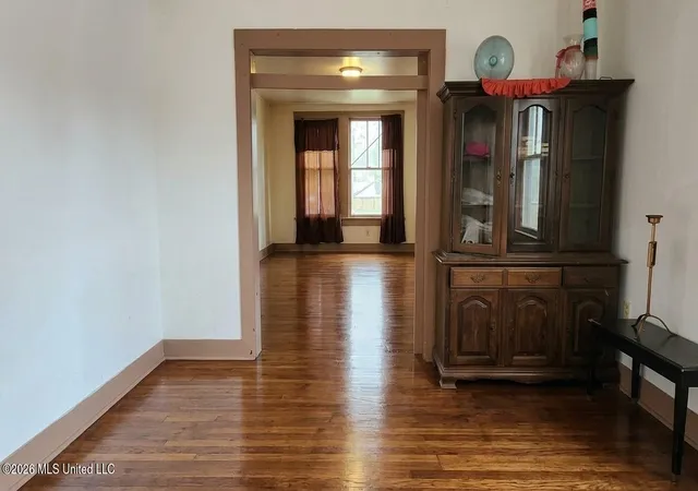 Photo 4 of Single family home for sale at 3401 Johnson St, Vicksburg, MS 39180 | MLS# 4159659 | Listing updated on 2026-10-09